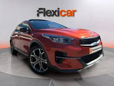 Usado Kia XCeed 141 CV (103 kW) 2020 Naranja SUV