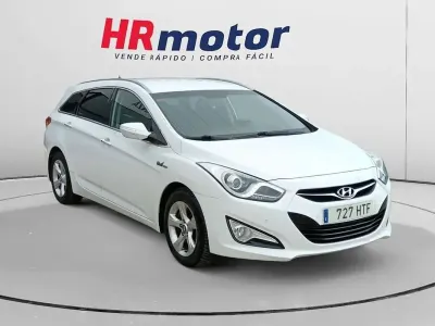 Usado Hyundai i40 136 CV (100 kW) 2013 Blanco Familiar