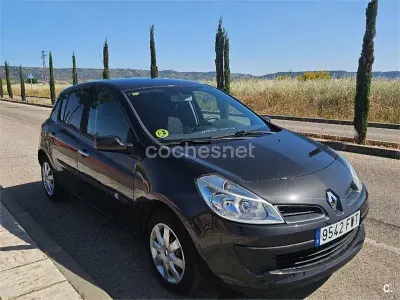 Begagnad Renault Clio II