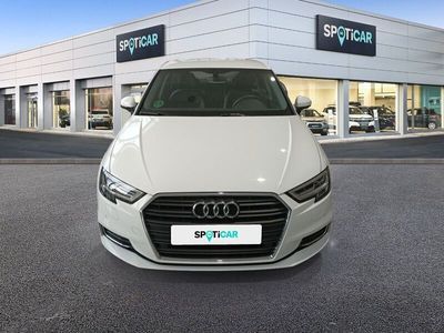 Usado Audi A3 Design 150 CV (110 kW) 2018 Blanco Berlina