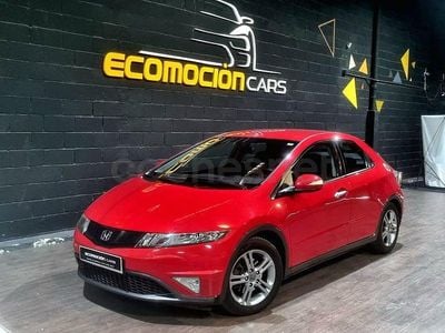 Usado Honda Civic Trend 100 CV (73 kW) 2011 Rojo Berlina