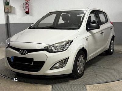 Blanco Usado 2014 Hyundai i20 Berlina | 4995 €