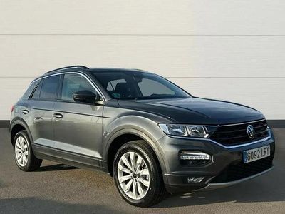 Usado VW T-Roc Advance 150 CV (110 kW) 2021 Gris / plata SUV