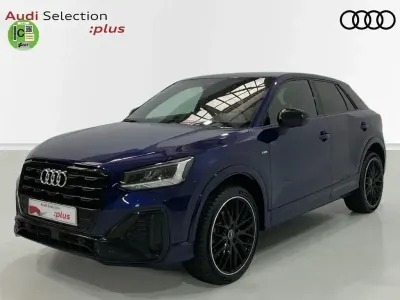 Usado Audi Q2 150 CV (110 kW) 2021 Azul SUV