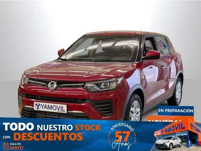 Usado SsangYong Tivoli 128 CV (94 kW) 2022 Rojo SUV