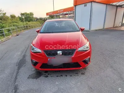 Usado Seat Ibiza Style 80 CV (58 kW) 2024 Rojo Utilitario
