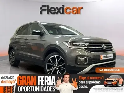 Usado VW T-Cross Sportline 110 CV (80 kW) 2022 Gris SUV