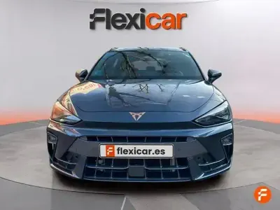 Usado Cupra Leon 150 HP (110 kW) 2025 Cinzento
