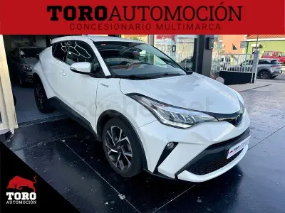 Usado Toyota C-HR Advance 122 CV (89 kW) 2021 Blanco SUV