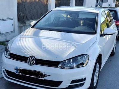 Usado VW Golf Sportsvan Business 110 CV (80 kW) 2016 Blanco Monovolumen