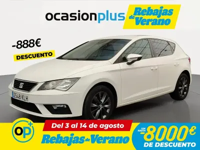 Usado Seat Leon Style 110 CV (80 kW) 2018 Blanco Berlina