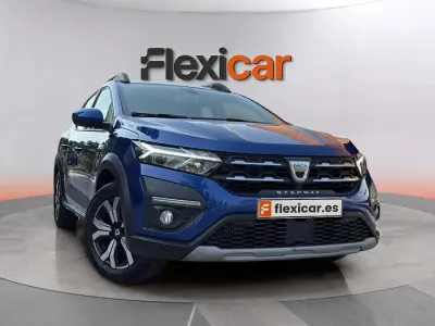 Usado Dacia Sandero Comfort 91 CV (66 kW) 2021 Azul Berlina