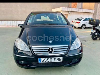 Negro Usado 2006 Mercedes A150 Classic Monovolumen | 4590 € (Precio justo)