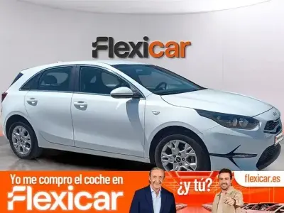 Usado Kia Ceed 136 CV (100 kW) 2023 Blanco Utilitario