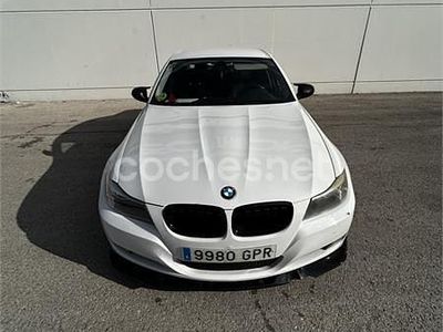 Usado BMW 318 143 CV (105 kW) 2009 Blanco Berlina