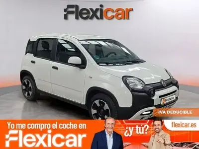 Usado Fiat Panda Cross Cross 70 CV (51 kW) 2023 Blanco Utilitario