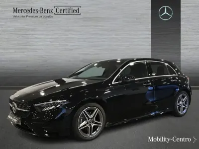 Usado Mercedes A180 116 CV (85 kW) 2024 Negro noche Berlina