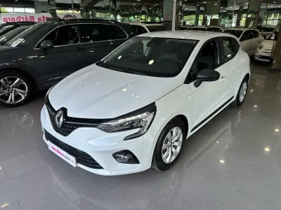 Käytetty Renault Clio V Business 100 HP (73 kW) 2022 Valkoinen Sedan