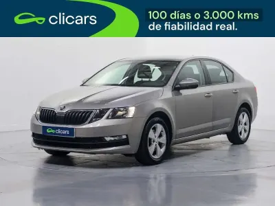 Occasion Skoda Octavia Ambition 116 PK (85 kW) 2019 Zilver Hatchback