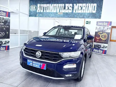 Usado VW T-Roc Advance 115 CV (84 kW) 2020 Azul SUV