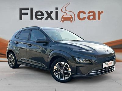 Usado Hyundai Kona Style 150 kW (204 CV) 2021 Gris SUV