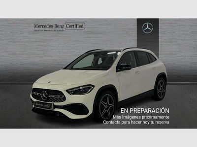 Mercedes GLA220