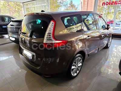 Marrón Usado 2010 Renault Grand Scénic III Dynamique Monovolumen | 6995 € (Precio justo)