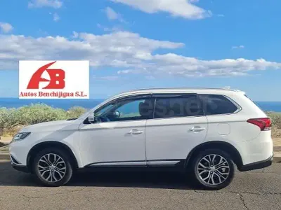 Brugt Mitsubishi Outlander Motion 150 HK (110 kW) 2017 Hvid SUV