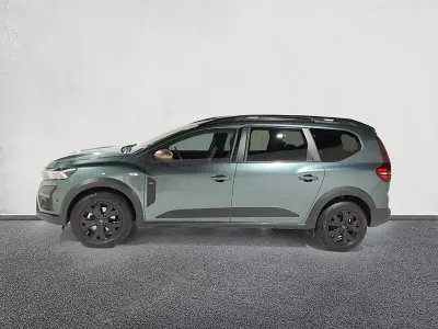 Usado Dacia Jogger Extreme 110 CV (80 kW) 2025 Verde Monovolumen