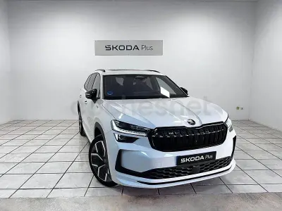 Usado Skoda Kodiaq SportLine 204 CV (150 kW) 2025 Blanco SUV