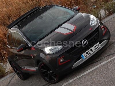Granate Usado 2016 Opel Adam Rocks Utilitario | 8975 € (Caro)