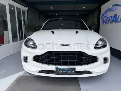 Usado Aston Martin DBX 550 CV (404 kW) 2021 Blanco SUV