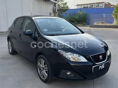 Usado Seat Ibiza Reference 90 CV (66 kW) 2010 Negro Berlina