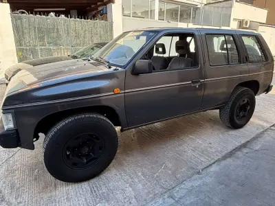 Usado Nissan Terrano 148 CV (108 kW) 1994 Gris SUV