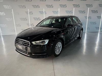 Negro Usado 2016 Audi A3 Sport Utilitario | 14.900 € (Caro)