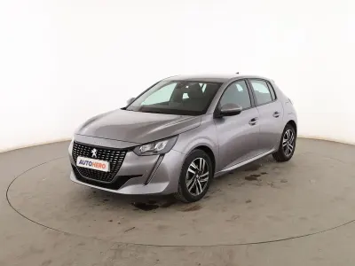 Usado Peugeot 208 Allure 101 CV (74 kW) 2020 Gris Utilitario