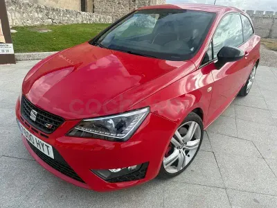 Usado Seat Ibiza SC CUPRA 180 CV (132 kW) 2014 Rojo Utilitario