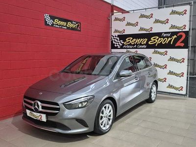 Usado Mercedes B180 116 CV (85 kW) 2019 Gris / plata Monovolumen