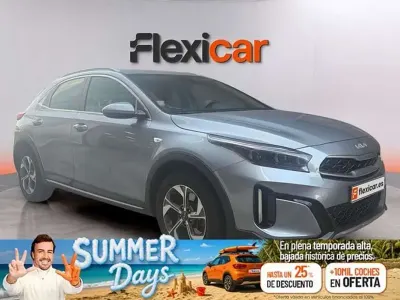 Usado Kia XCeed GT-Line 120 CV (88 kW) 2023 Gris SUV