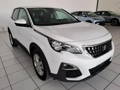 Occasion Peugeot 3008 Active 130 ch (95 kW) 2017 Blanc SUV