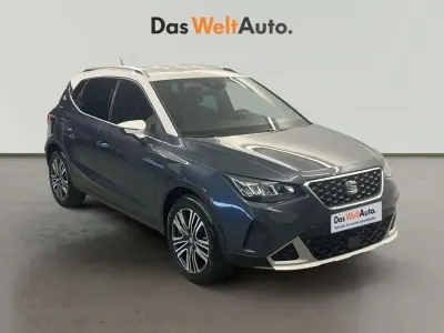 Usado Seat Arona Xperience 116 CV (85 kW) 2025 Gris SUV