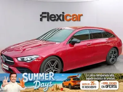Usado Mercedes CLA220 Shooting Brake 190 CV (139 kW) 2023 Rojo Familiar