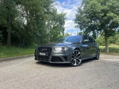 Usado Audi RS4 450 CV (330 kW) 2013 Gris Familiar