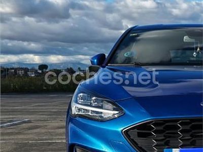 Usado Ford Focus ST-Line 125 CV (91 kW) 2020 Azul Berlina