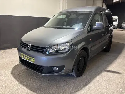 Usado VW Caddy Comfortline 102 CV (75 kW) 2011 Gris / plata Monovolumen