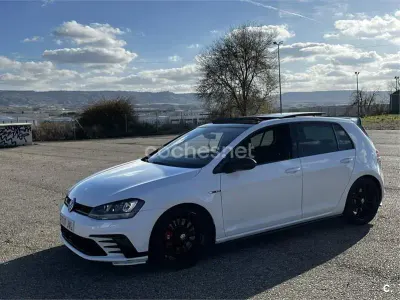 Usado VW Golf VII GTI Clubsport 265 CV (194 kW) 2016 Blanco Berlina