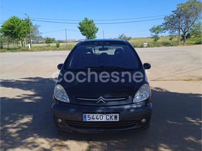 Usado Citroën Xsara Picasso Exclusive 90 CV (66 kW) 2003 Azul Monovolumen