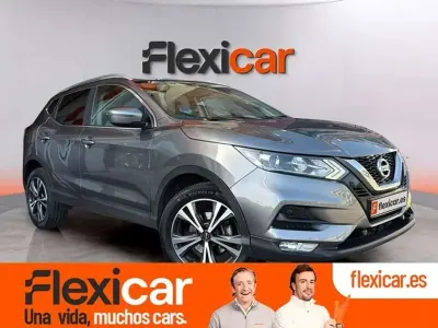 Usado Nissan Qashqai Acenta 158 CV (116 kW) 2020 Gris SUV