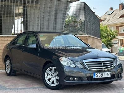 Mercedes E200