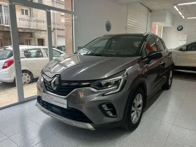 Usado Renault Captur Evolution 91 CV (66 kW) 2022 Gris SUV